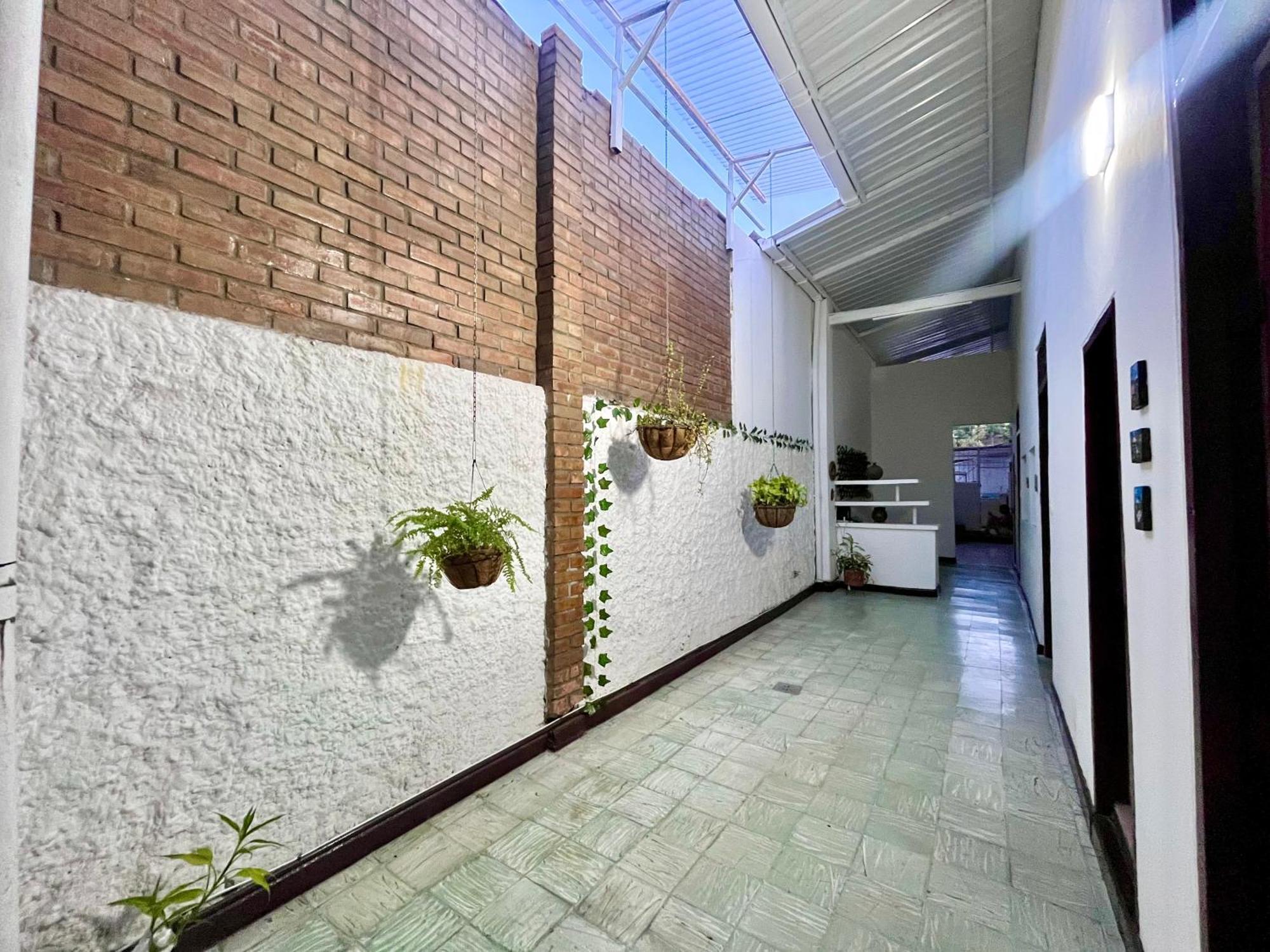 Casona San Cayetano Hotell Cali Eksteriør bilde