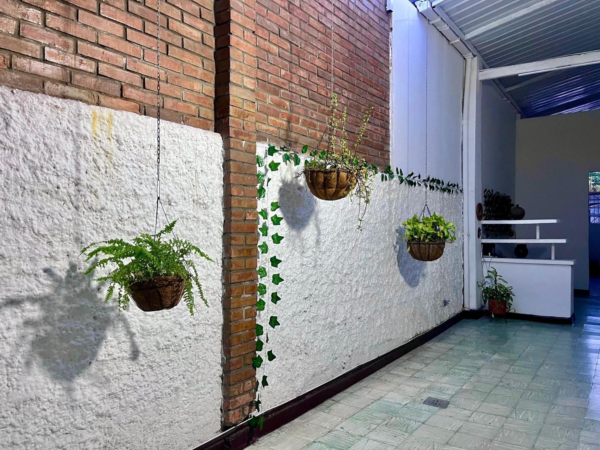 Casona San Cayetano Hotell Cali Eksteriør bilde